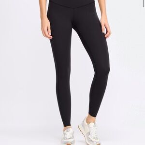 RHONE Women's Classic Black Leggings